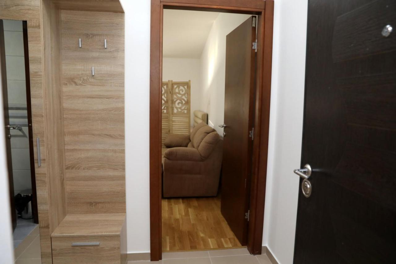 Apartman Frida Apartment Niksic Exterior photo